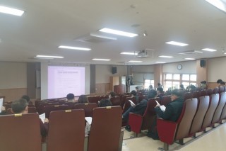 교수회 제8차 평의원회 사진1.jpg